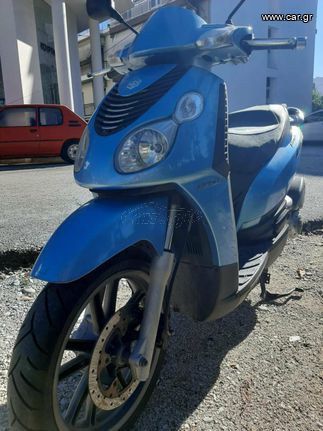 Car Gr Piaggio Carnaby