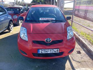 Toyota Yaris 2011 YARIS 1.0 VVTI