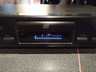 Compact CD Player JVC XL-V120BK-thumb-5