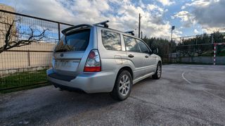 Subaru Forester 2006 2.0