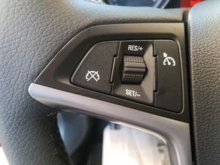 Opel Astra 2012 Edition-thumb-12