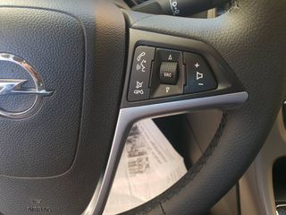 Opel Astra 2012 Edition-thumb-13