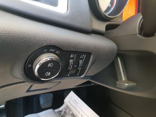 Opel Astra 2012 Edition-thumb-16