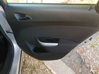 Opel Astra 2012 Edition-thumb-18