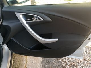 Opel Astra 2012 Edition-thumb-23