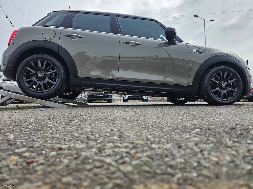 Mini Cooper '20 F55-136PS 