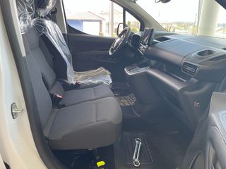 Φορτηγό Έως 7.5τ Toyota 2026 ΕΤΟΙΜΟΠΑΡΑΔΟΤΟ PROACE CITY 50KWH 136HP L2 ACTIVE-thumb-5