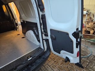 Renault Kangoo 2018 1.5 DCI maxi-thumb-8