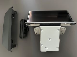 AUDI Q2 οθόνη γνήσια  2020-2023-thumb-2