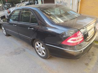 Mercedes-Benz C 320 2004 Compressor.-thumb-4