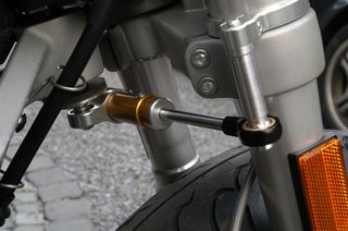 Toby αμορτισέρ Τιμονιού "Road" για Buell XB12R/S/SS/X/XT, XB9X 2006 - 2010