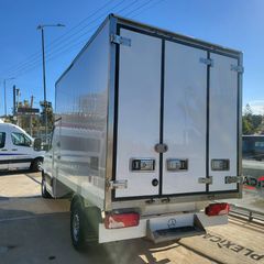 Ψυγείο Mercedes-Benz 2015 Mercedes-Benz '15 sprinder 316 Ψυγείο-thumb-2