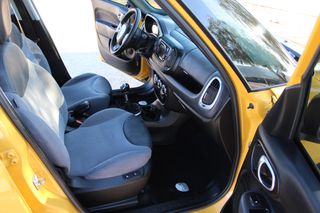 Fiat 500L 2013 TREKKING-thumb-25