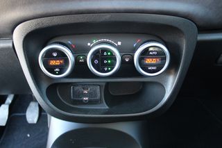 Fiat 500L 2013 TREKKING-thumb-31