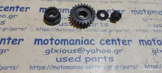 Γραναζι στροφαλου με αποστατη και βιδα  Suzuki rmx250s rmx250 rmx 250 rm250 crankshaft gear crank shaft