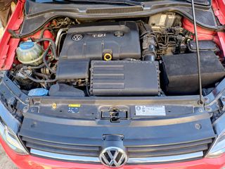 Volkswagen Polo 2015 1.4 TDI BLUEMOTION-thumb-8