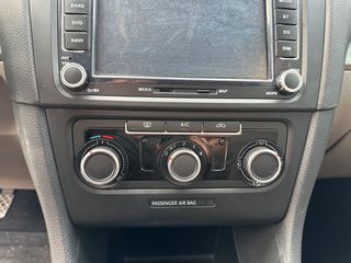 Volkswagen Golf 2012-thumb-38