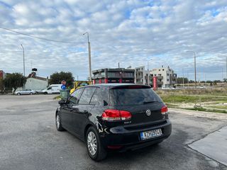 Volkswagen Golf 2012-thumb-17