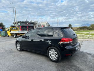 Volkswagen Golf 2012-thumb-18
