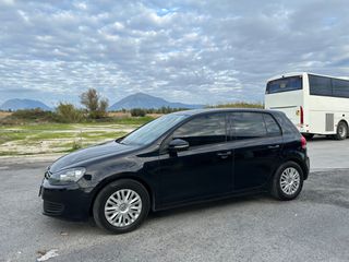 Volkswagen Golf 2012-thumb-22