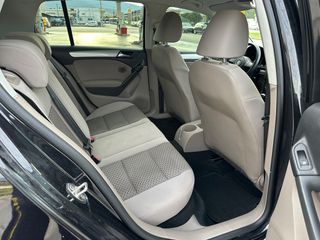 Volkswagen Golf 2012-thumb-23
