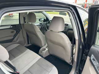 Volkswagen Golf 2012-thumb-24