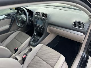 Volkswagen Golf 2012-thumb-31