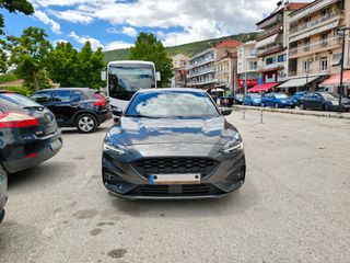 Ford Focus 2022 St line X
