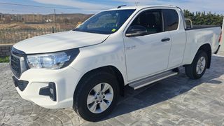 Toyota Hilux 2021 4×4 1.5 CAB