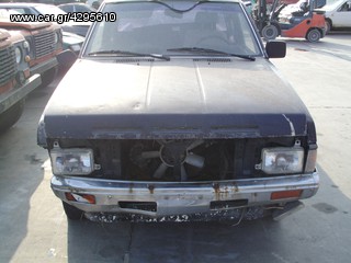 NISSAN D21 2.4 CC