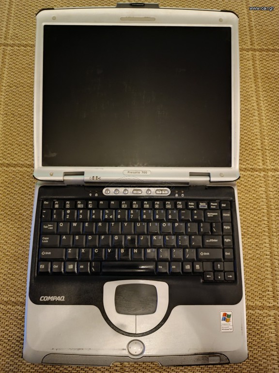 COMPAQ Presario700
