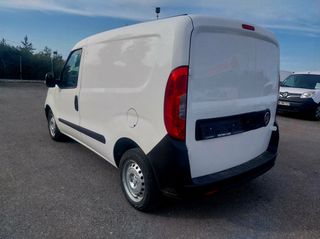Κλούβα Fiat 2017 Doblo 1.3 M-Jet με πλαινη και χειροκίνητο σαζμαν-thumb-4