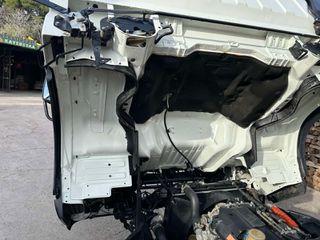 Ανατροπή Mitsubishi 2018 FUSO 3C15-thumb-39