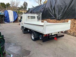 Ανατροπή Mitsubishi 2018 FUSO 3C15-thumb-15