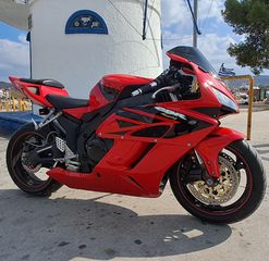 Honda CBR 1000RR 2005