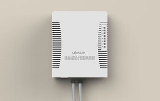 Mikrotik hEX PoE wired router White-thumb-2