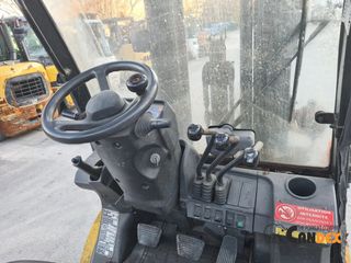 CAT 2008 GP25N-thumb-6