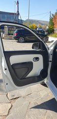 Renault Twingo 2015 SCE 70 DYNAMIQUE-thumb-15