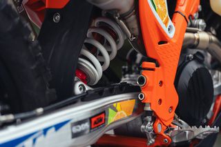 KTM 300 EXC 2026 KTM EXC 300 TBI SIXDAYS