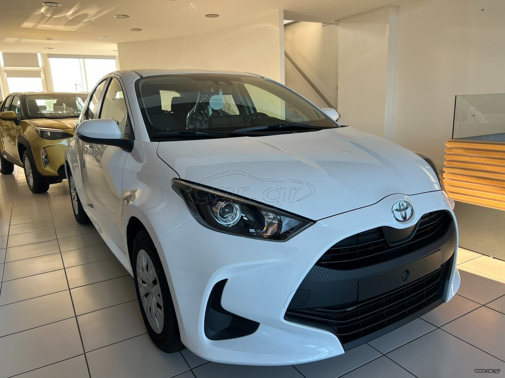 Toyota Yaris '24 ACTIVE STEEL **ΕΤΟΙΜΟΠΑΡΑΔΟΤΟ** ΜΗΔΕΝΙΚΑ ΤΕΛΗ ΚΥΚΛΟΦΟΡΙΑΣ