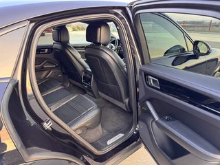 Porsche Cayenne 2020 HYBRID COUPE SPORT-thumb-11