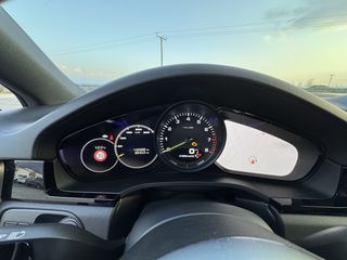 Porsche Cayenne 2020 HYBRID COUPE SPORT-thumb-18
