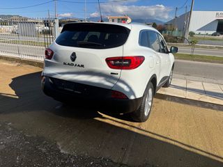 Renault Kadjar 2016-thumb-5
