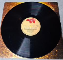 Bee Gees – Spirits Having Flown  LP-thumb-4