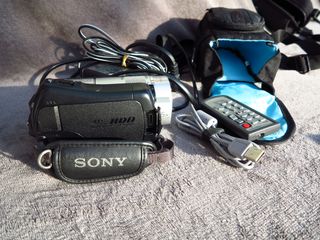 SONY HDR-SR10E Made in JAPAN-thumb-2