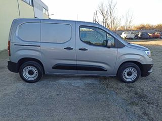 Opel Combo 2020-thumb-1