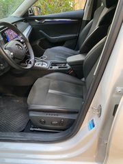 Skoda Octavia 2021-thumb-5