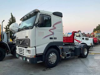 Volvo 2002 FH12 420