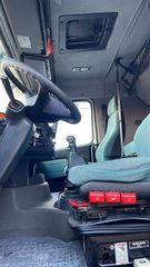 Volvo 2002 FH12 420-thumb-4