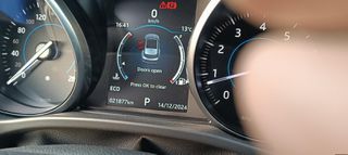 Jaguar F-Pace 2017 P250 R.SPORT-thumb-3